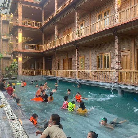 Ho Nui Dinh Hotel Νιν Μπιν Εξωτερικό φωτογραφία